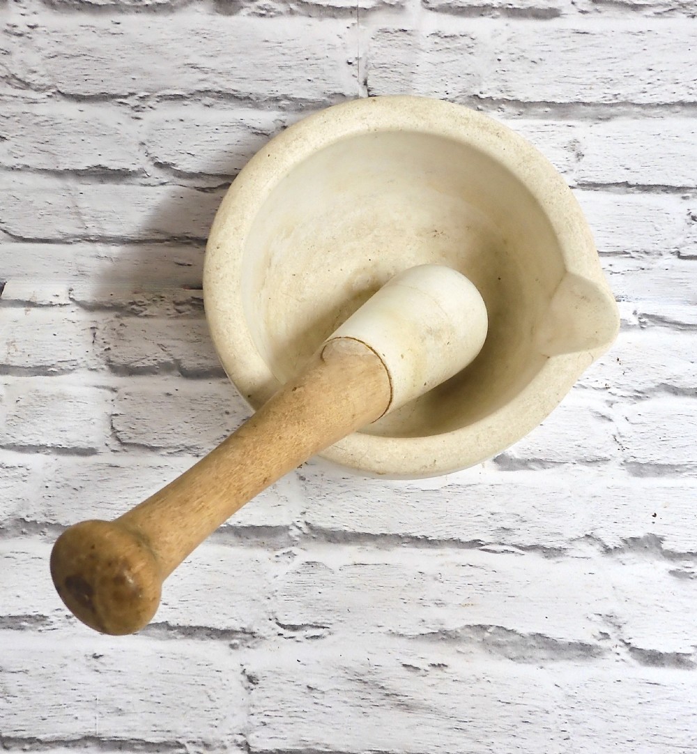 Pestle and Mortar View III