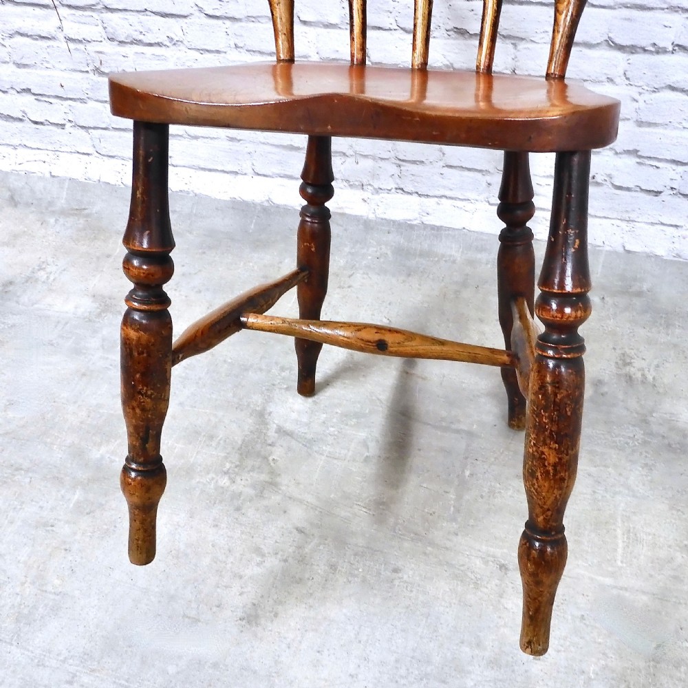 Set x4 Windsor Kitchen Chairs View VI