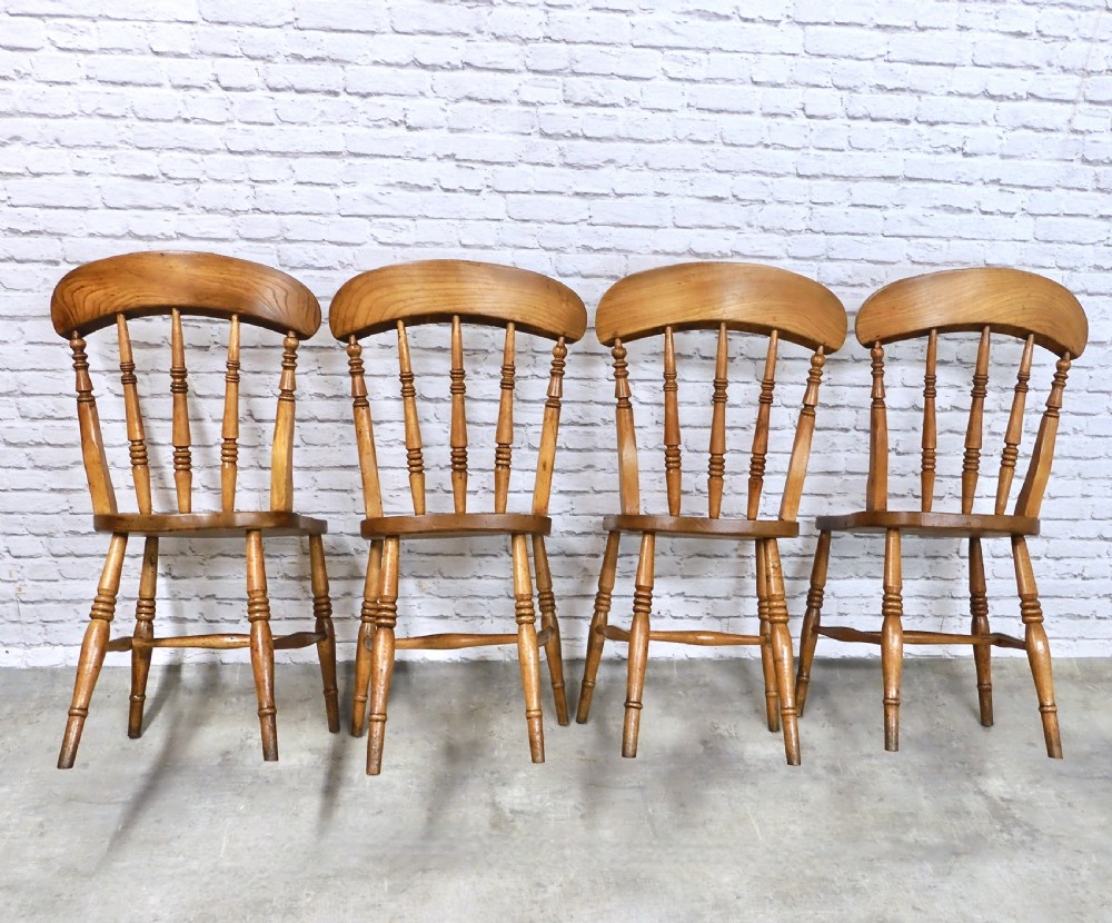 Set x4 Windsor Kitchen Chairs View IV