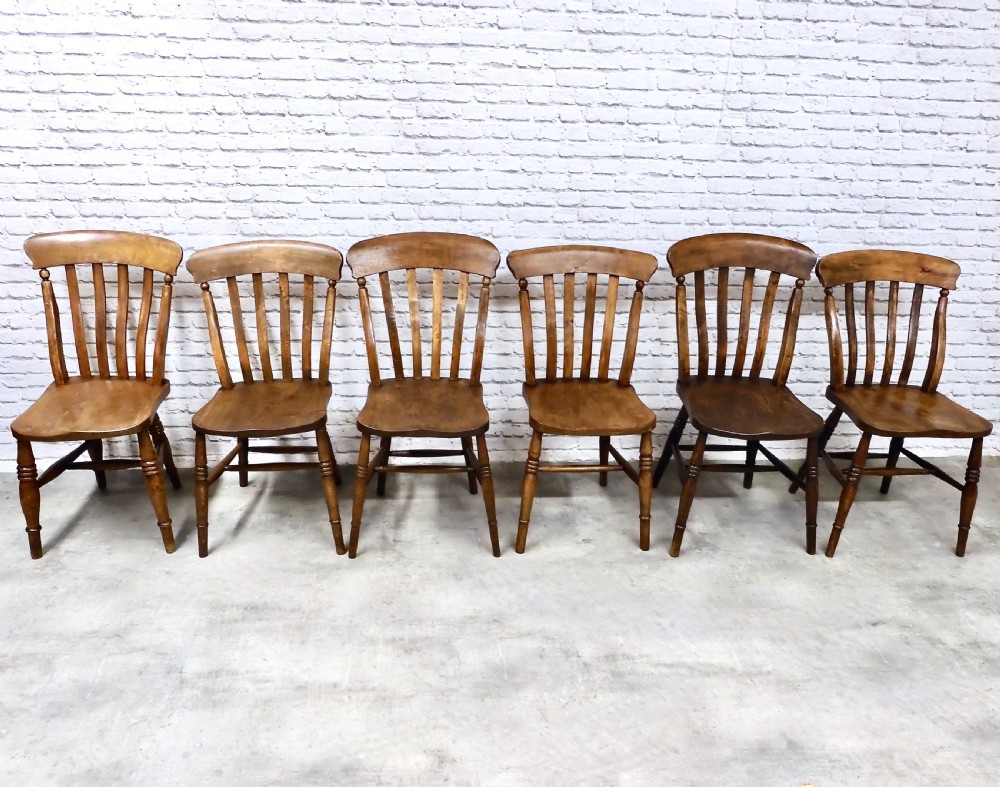 6x Windsor Kitchen Chairs View II