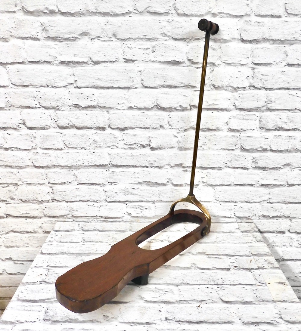 Boot Jack View II