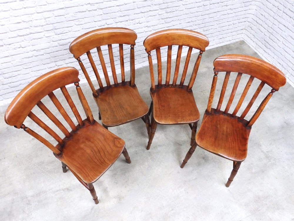 4x Windsor Kitchen Chairs View III