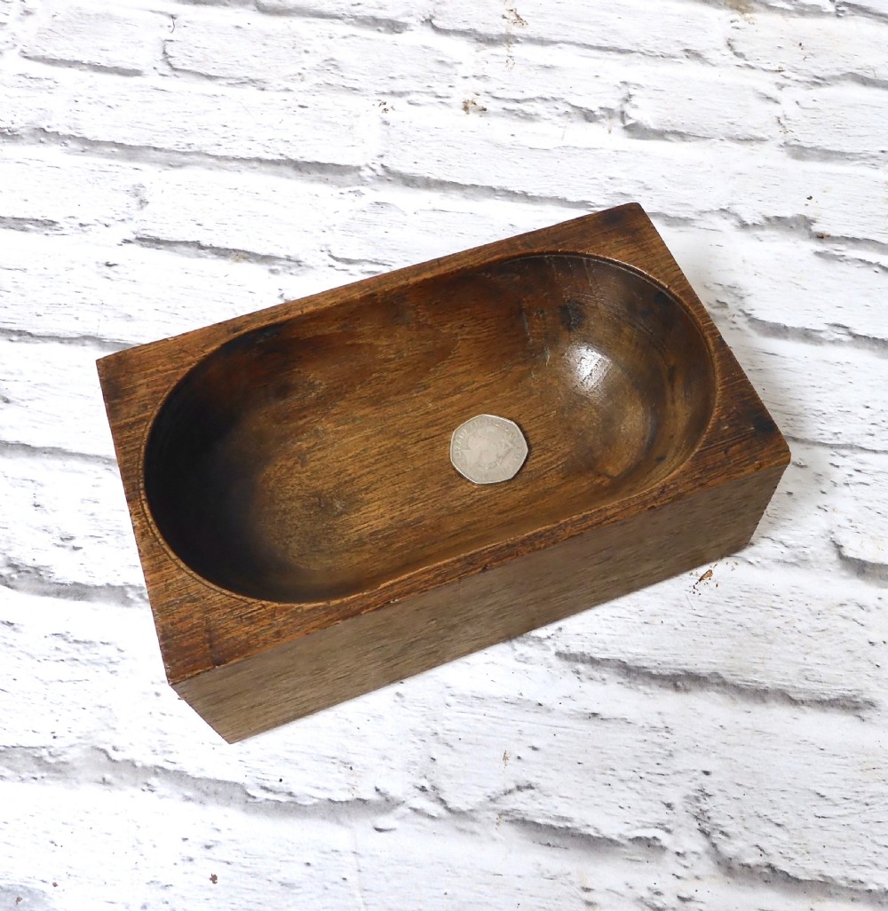 Coin Bowls View III