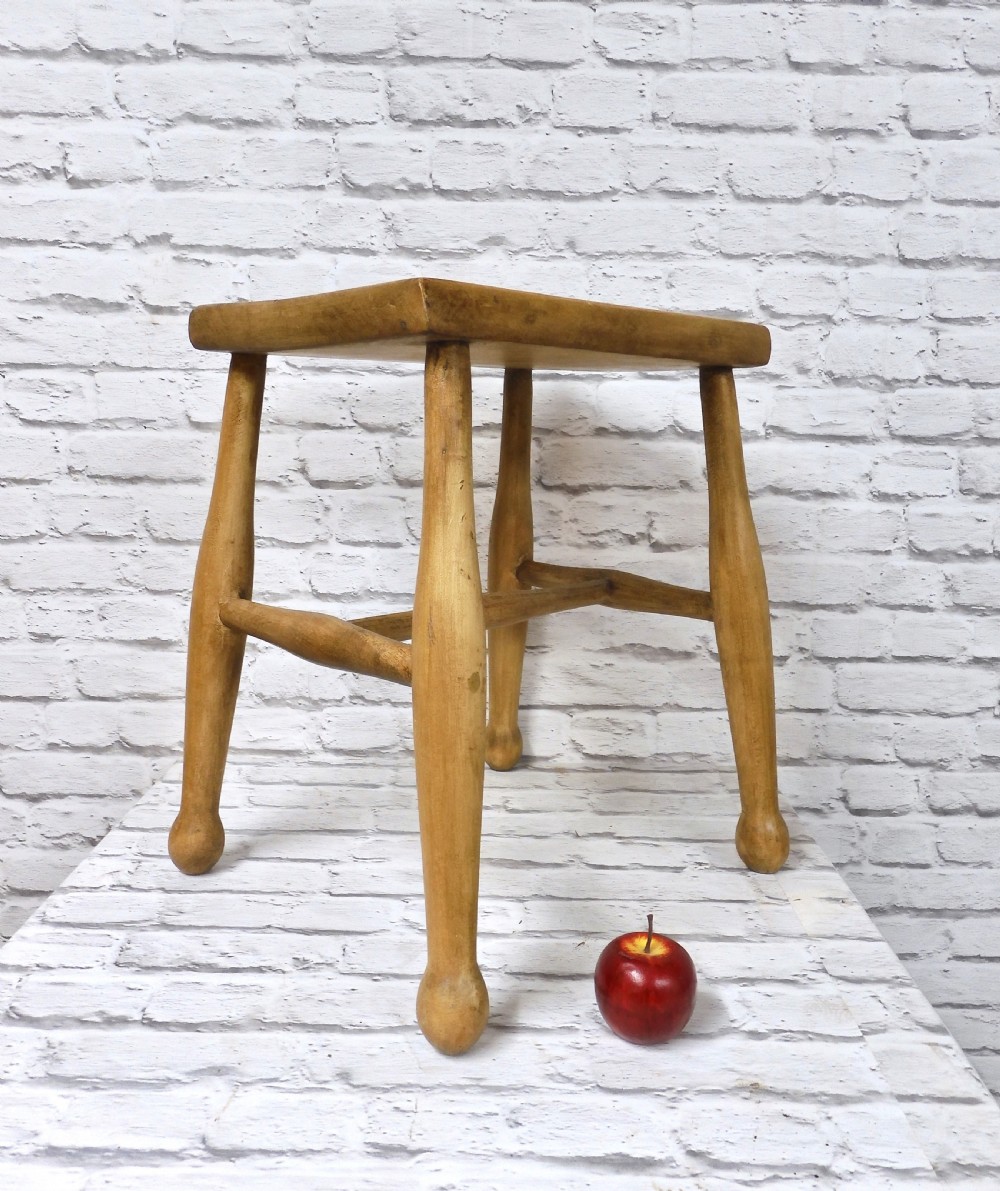 Sycamore Stool View II