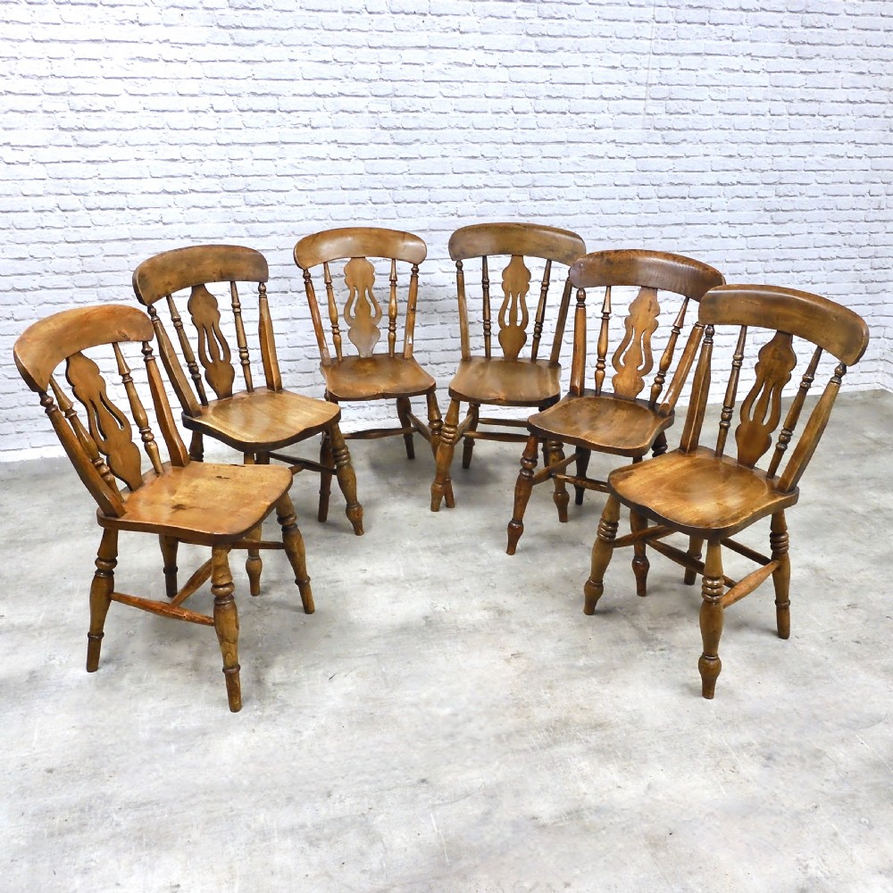 6x Windsor Kitchen Chairs