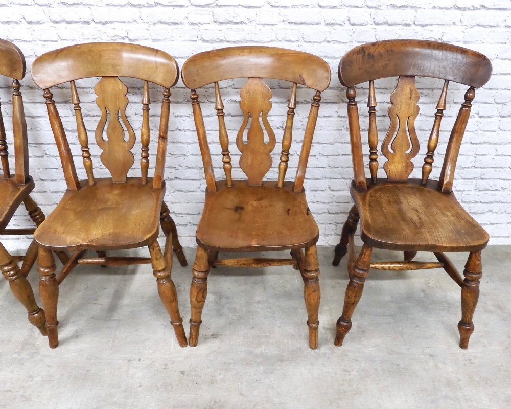 6x Windsor Kitchen Chairs View V