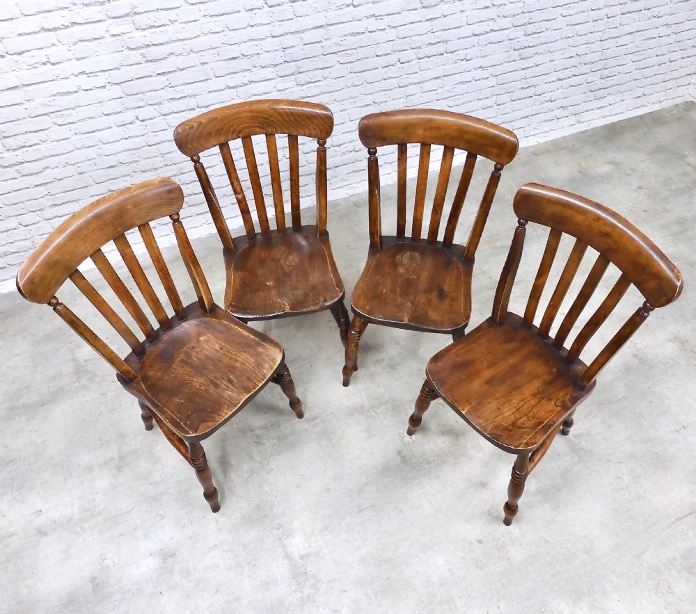 4x Windsor Kitchen Chairs View III