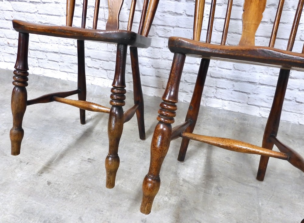 2x Windsor Side Chairs View V
