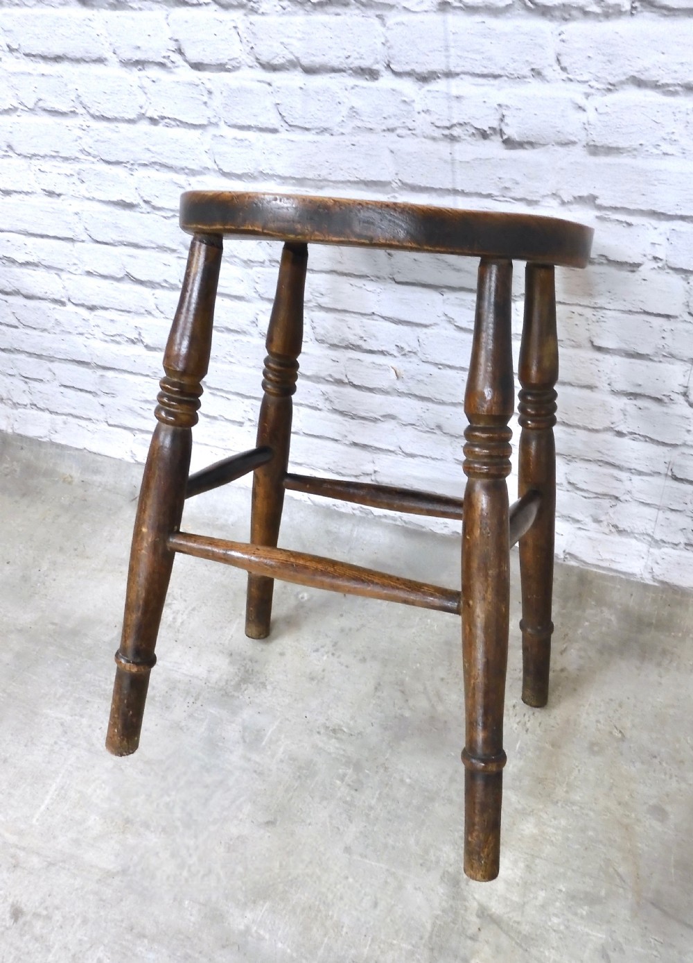 General Purpose Stool View IV
