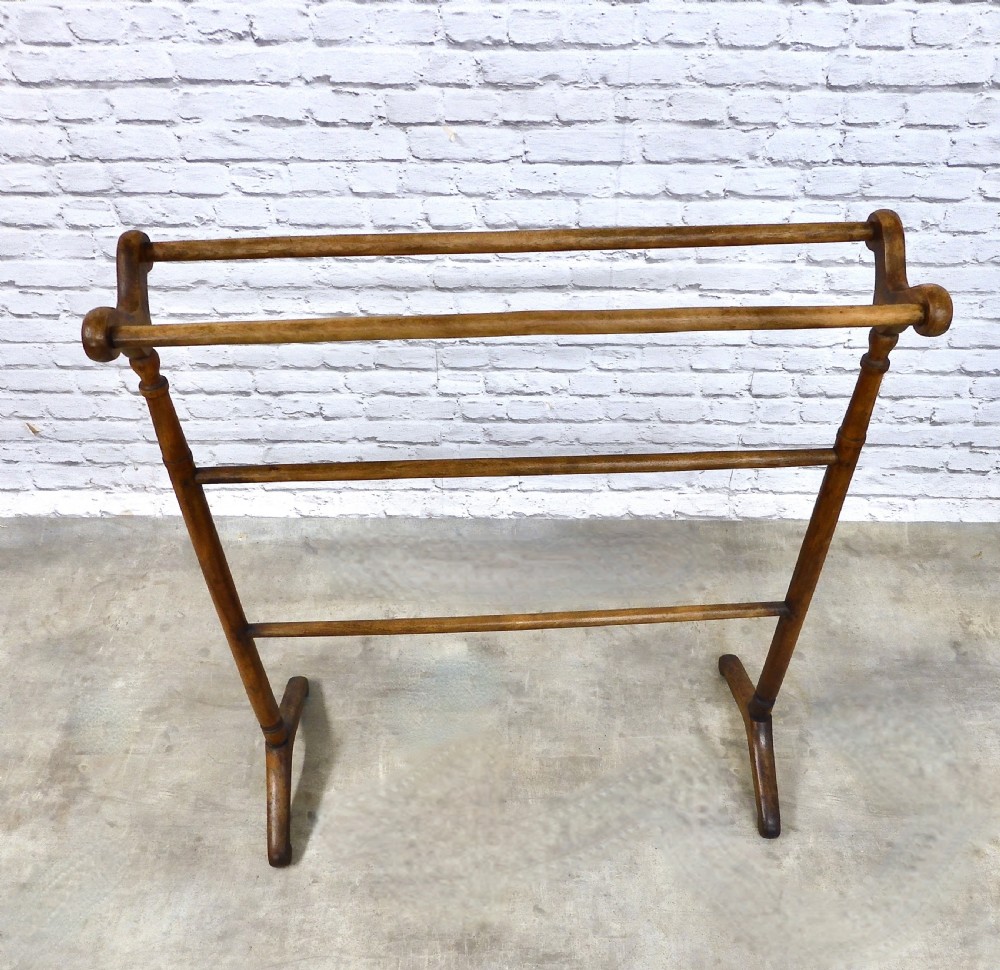 Mahogany Towel Rail View V