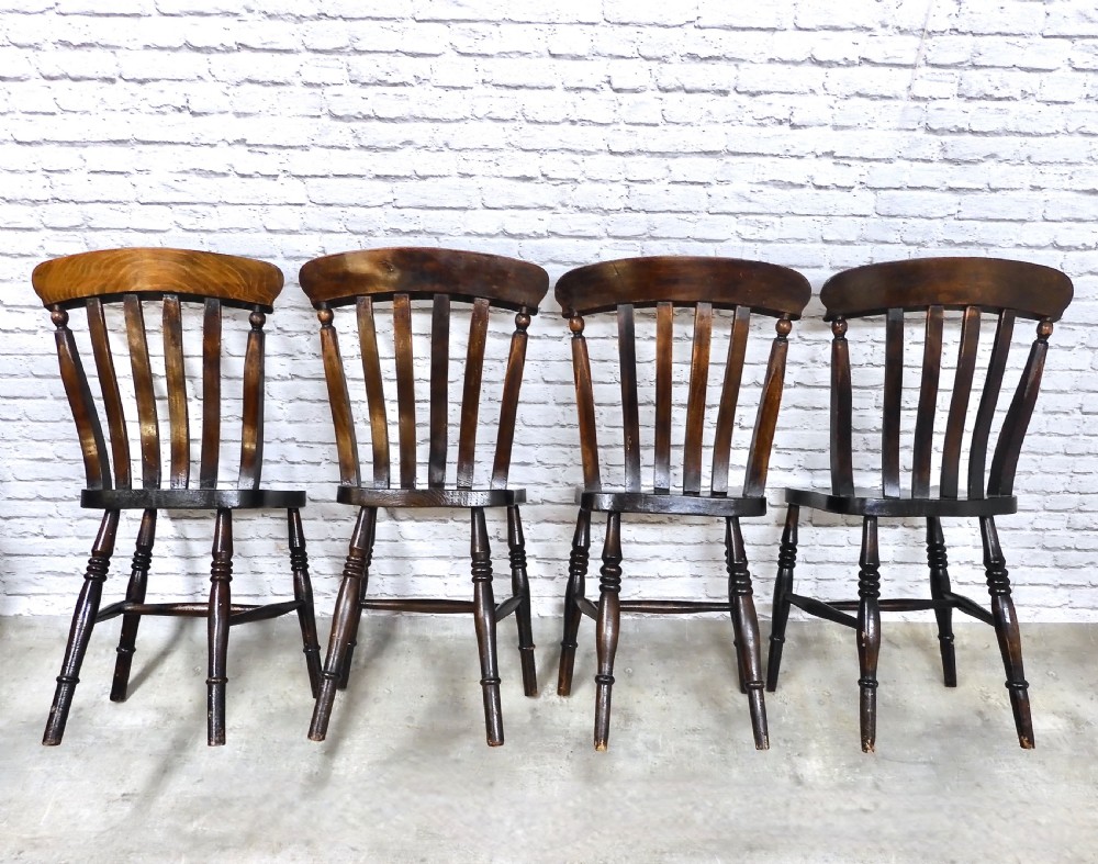 Set 4 Windsor Kitchen Chairs View IV