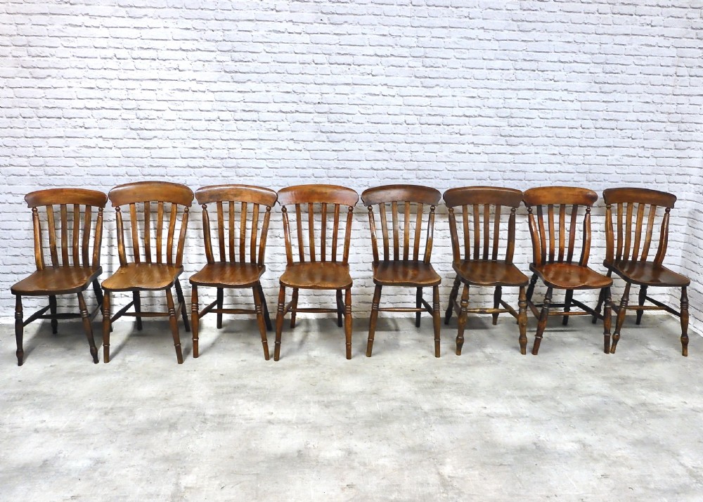 8x Farmhouse Kitchen Chairs View III