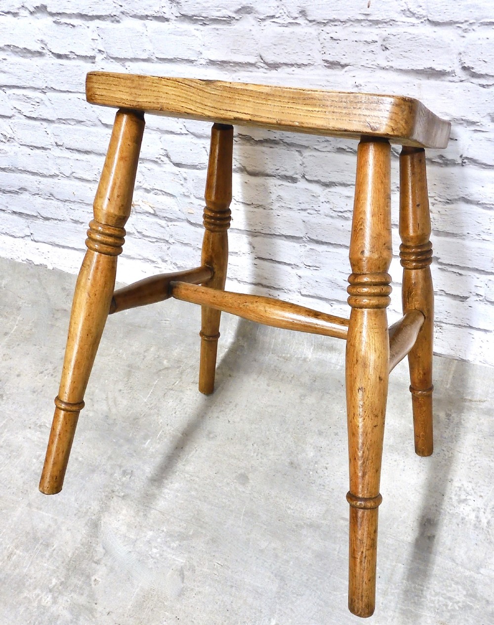 Farmhouse Kitchen Stool View V