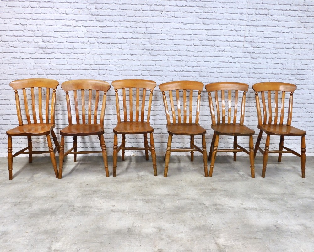 6x Farmhouse Kitchen Chairs View III
