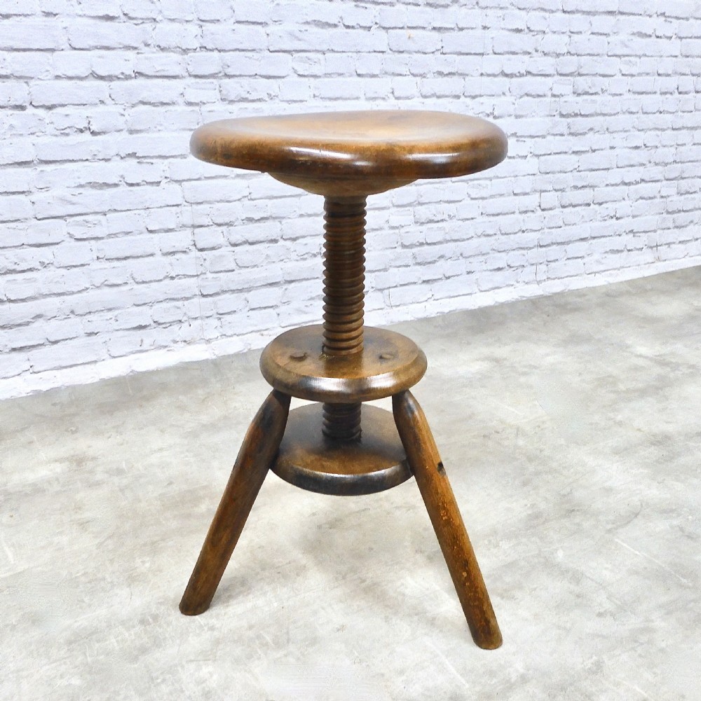 Artisan's Stool View II