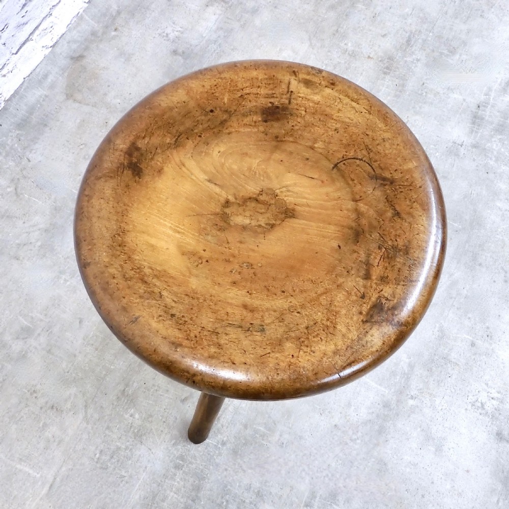 Artisan's Stool View IV