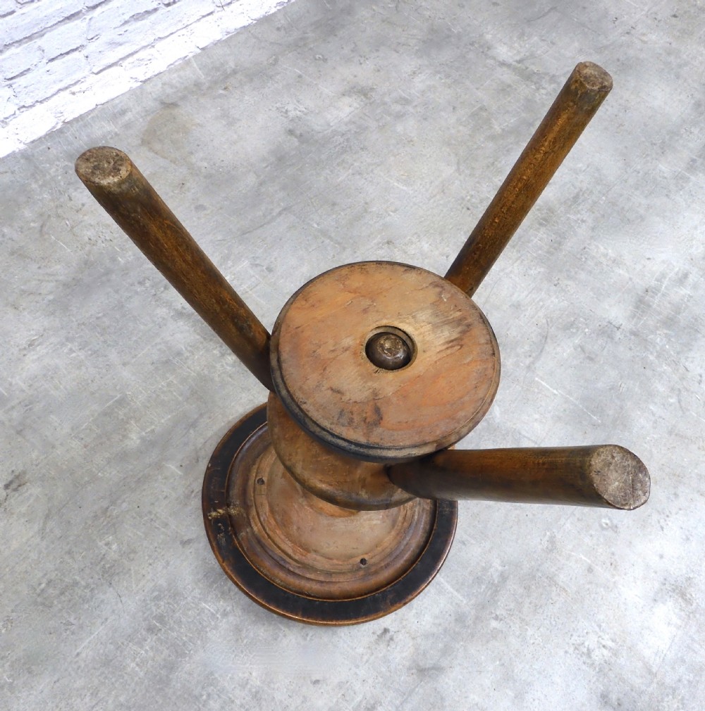 Artisan's Stool View V