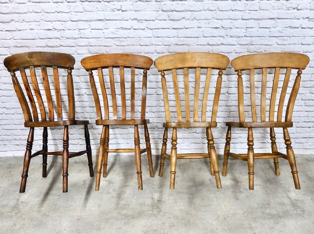 8x Farmhouse Kitchen Chairs View V