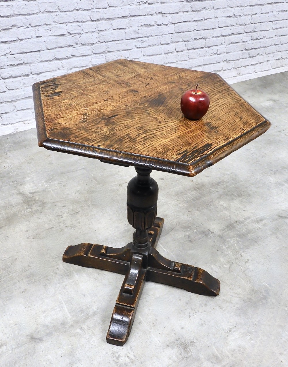 Occasional Table View II