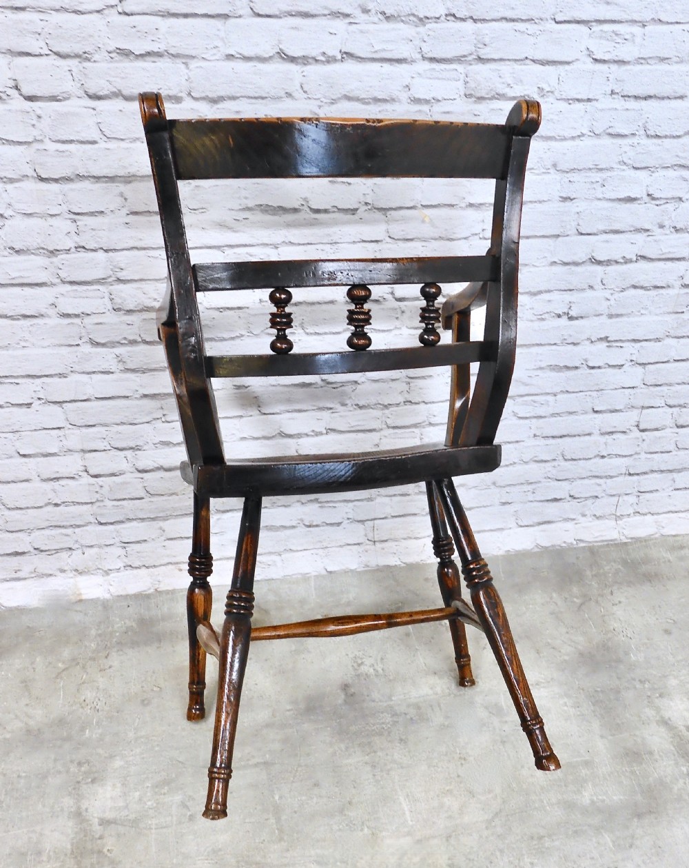 Windsor Barback Armchair View IV