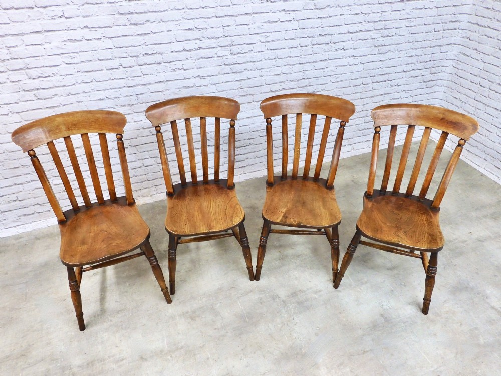 Set 4 Windsor Kitchen Chairs View V
