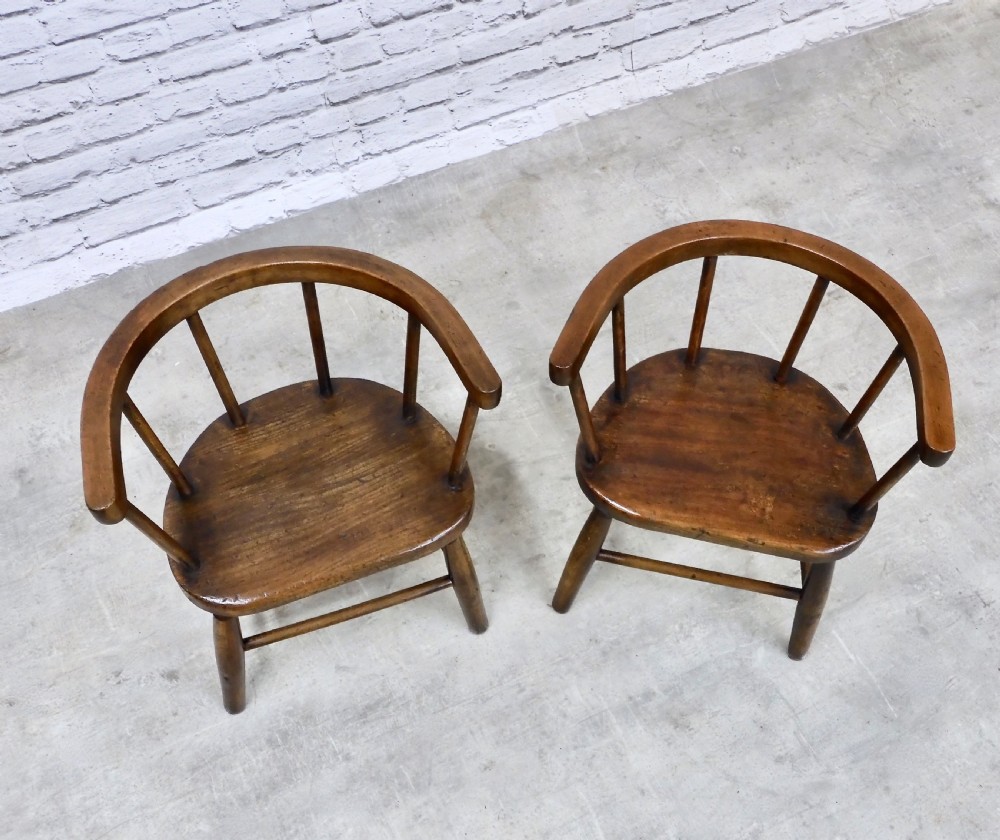 Pr Child's Chairs View IV