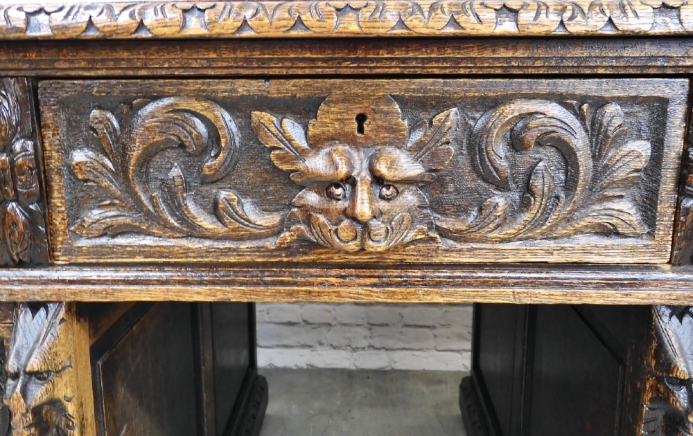 Oak Greenman Desk View V