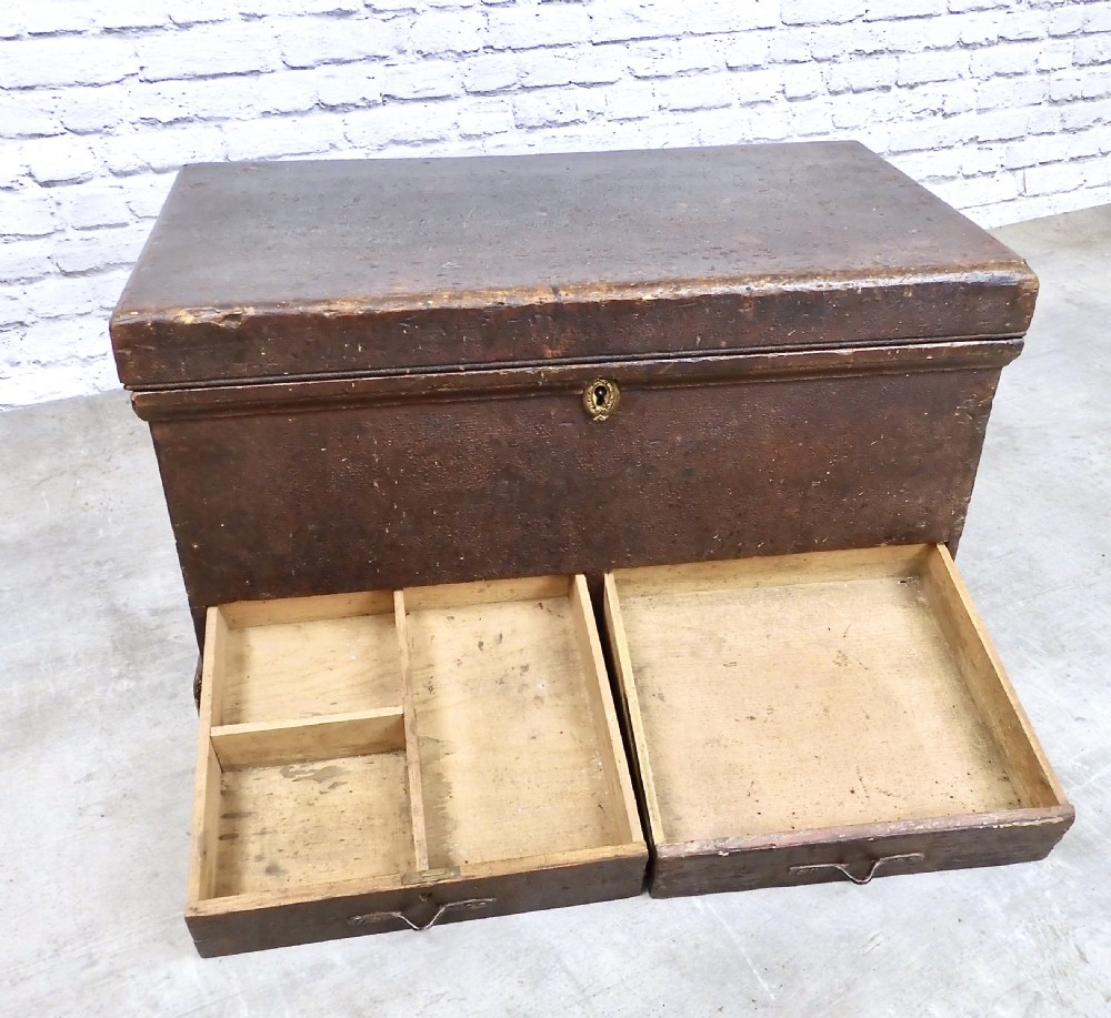 Pine Chest in Original Paint View VI