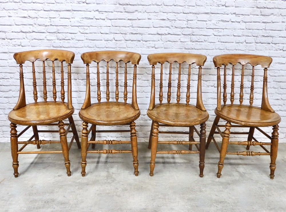 4x Penny Windsor Country Kitchen Dining Chairs View II