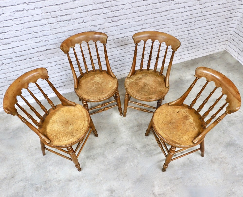 4x Penny Windsor Country Kitchen Dining Chairs View III