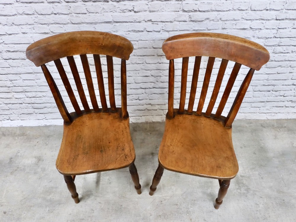 Pr (2) Windsor Lathback Kitchen Dining Chairs View III