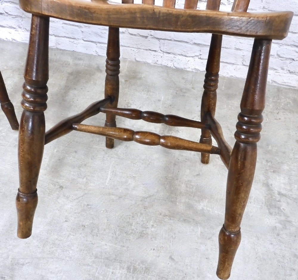 Pr (2) Windsor Lathback Kitchen Dining Chairs View IV