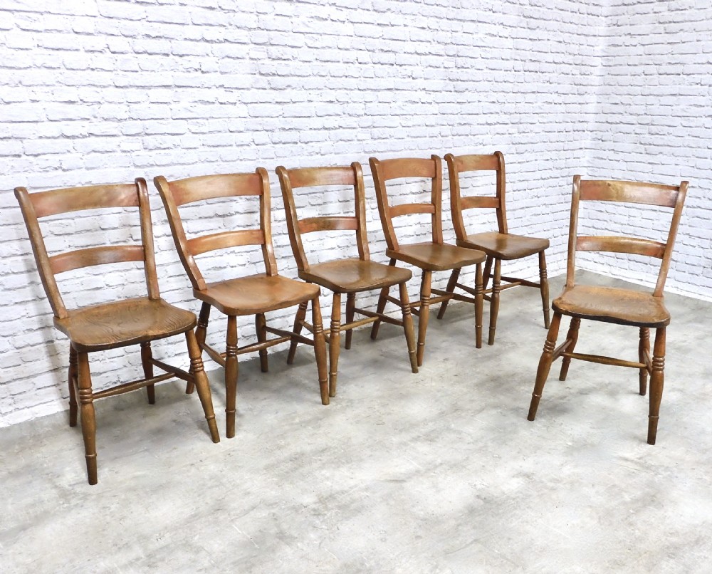 6x Farmhouse Windsor Kitchen Chairs View II