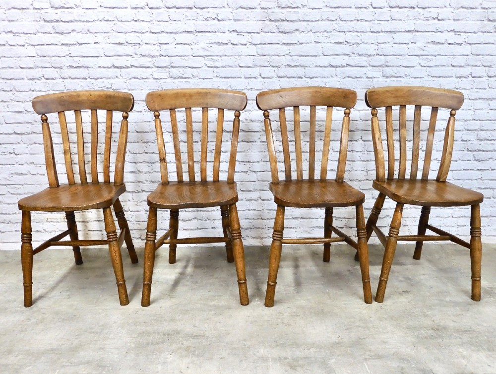 Windsor Lathback Kitchen Chair Set (4)