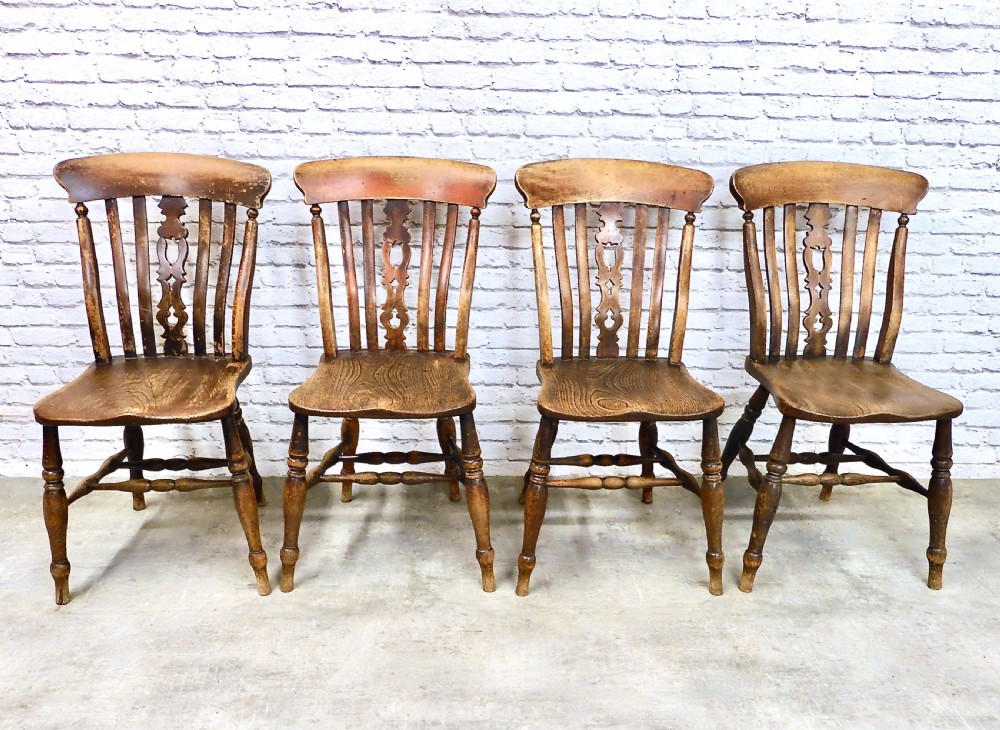 Windsor Farmhouse Kitchen Chair Set (4) View II