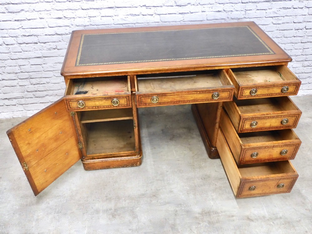 Pine Pedestal Desk in Original Paint View V