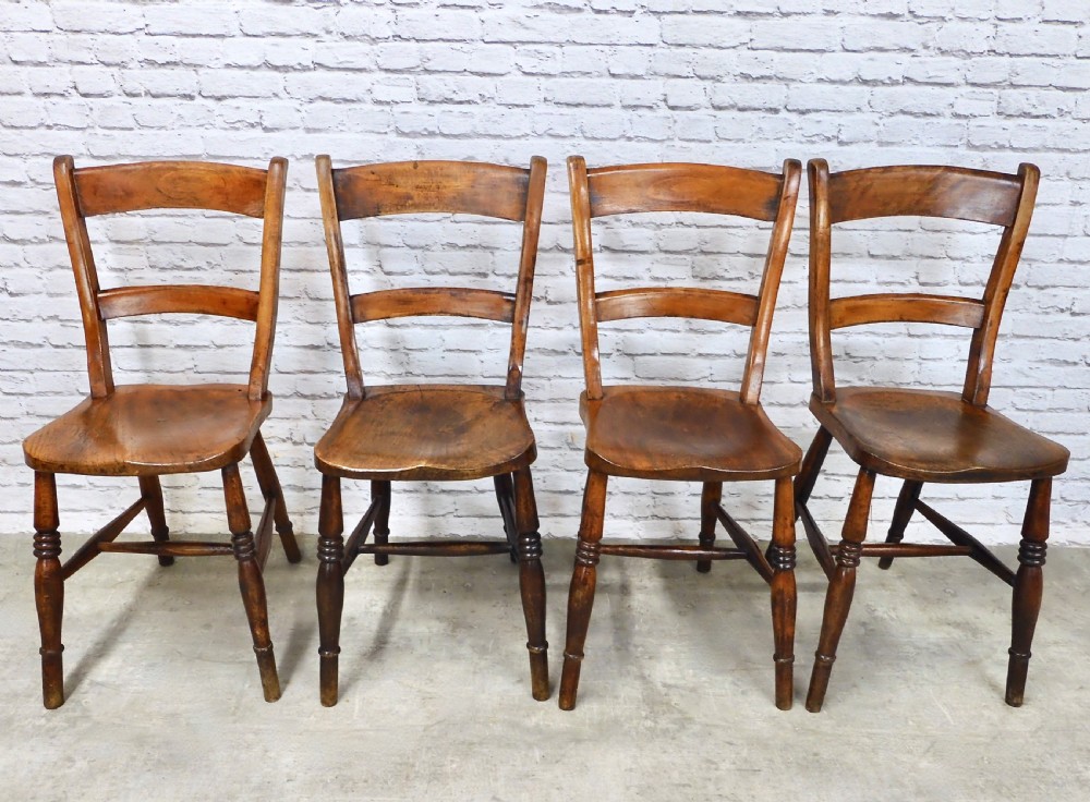 Set 4 Windsor Kitchen Dining Chairs View II