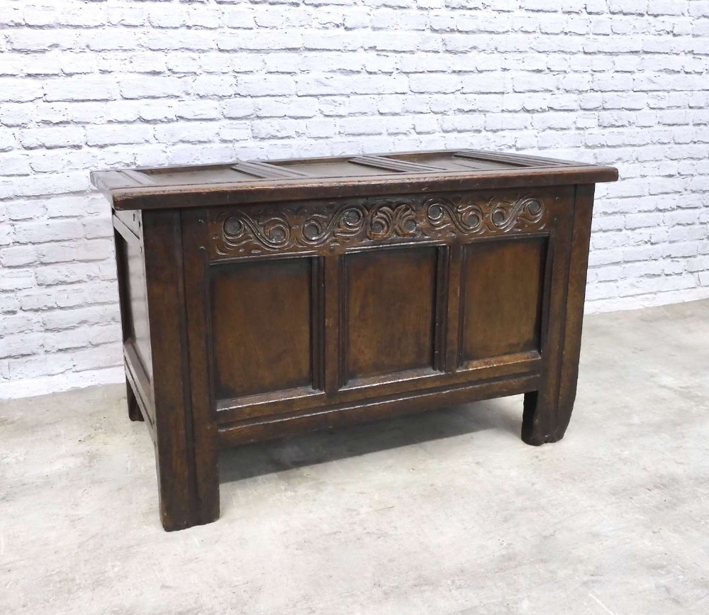 Small C18th Oak Coffer