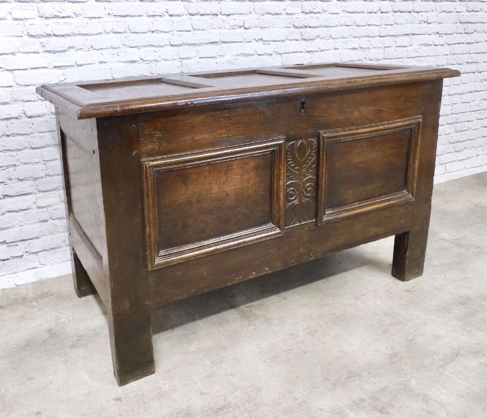 C18th Oak Coffer