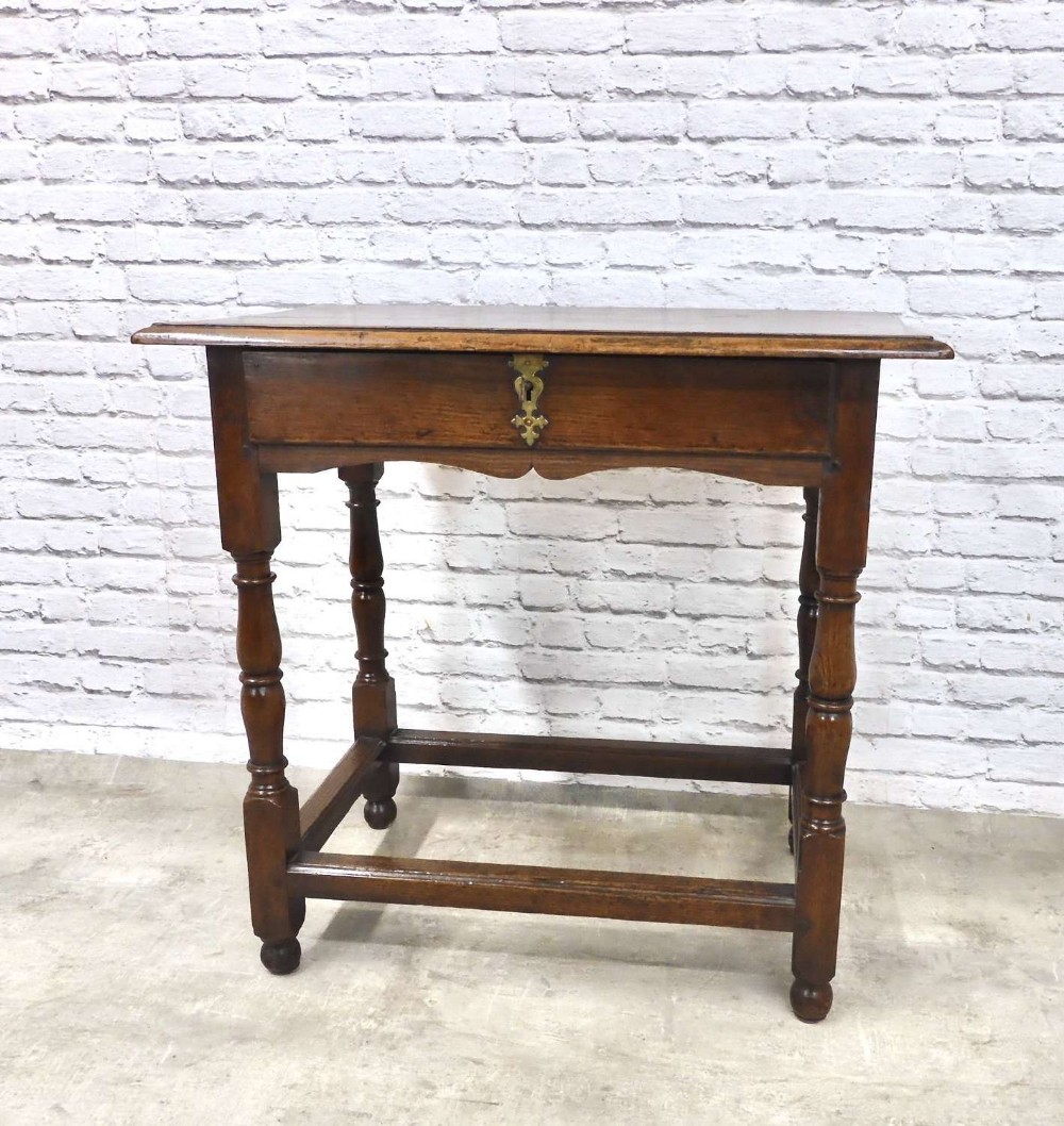 C18th Oak Side Table