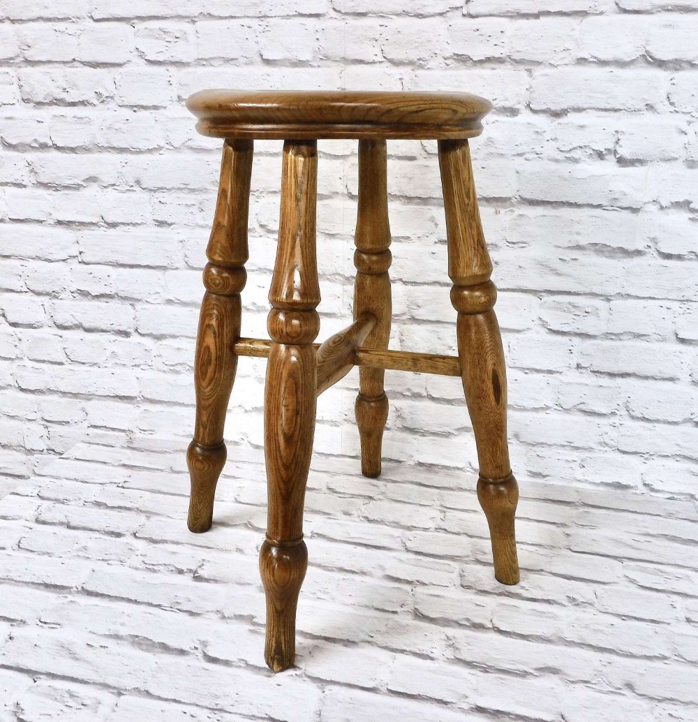 Quality Windsor Stool
