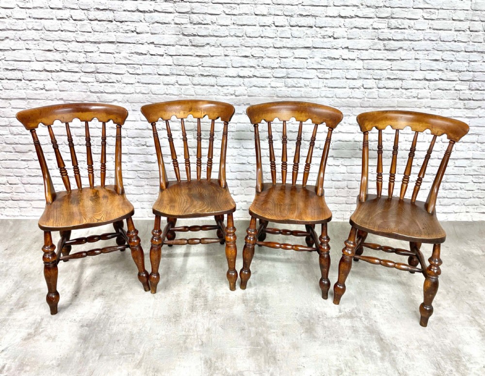 Set 4 Farmhouse Country Kitchen Windsor Chairs