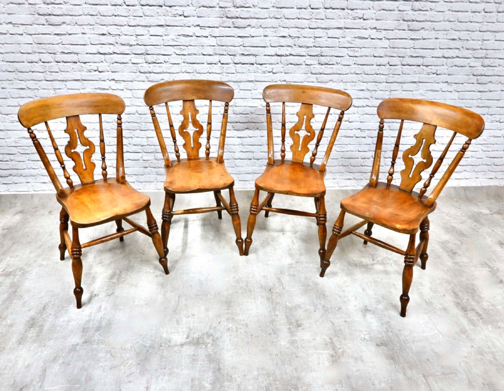 Country Kitchen Windsor Dining Chair Set of 4 View VIII