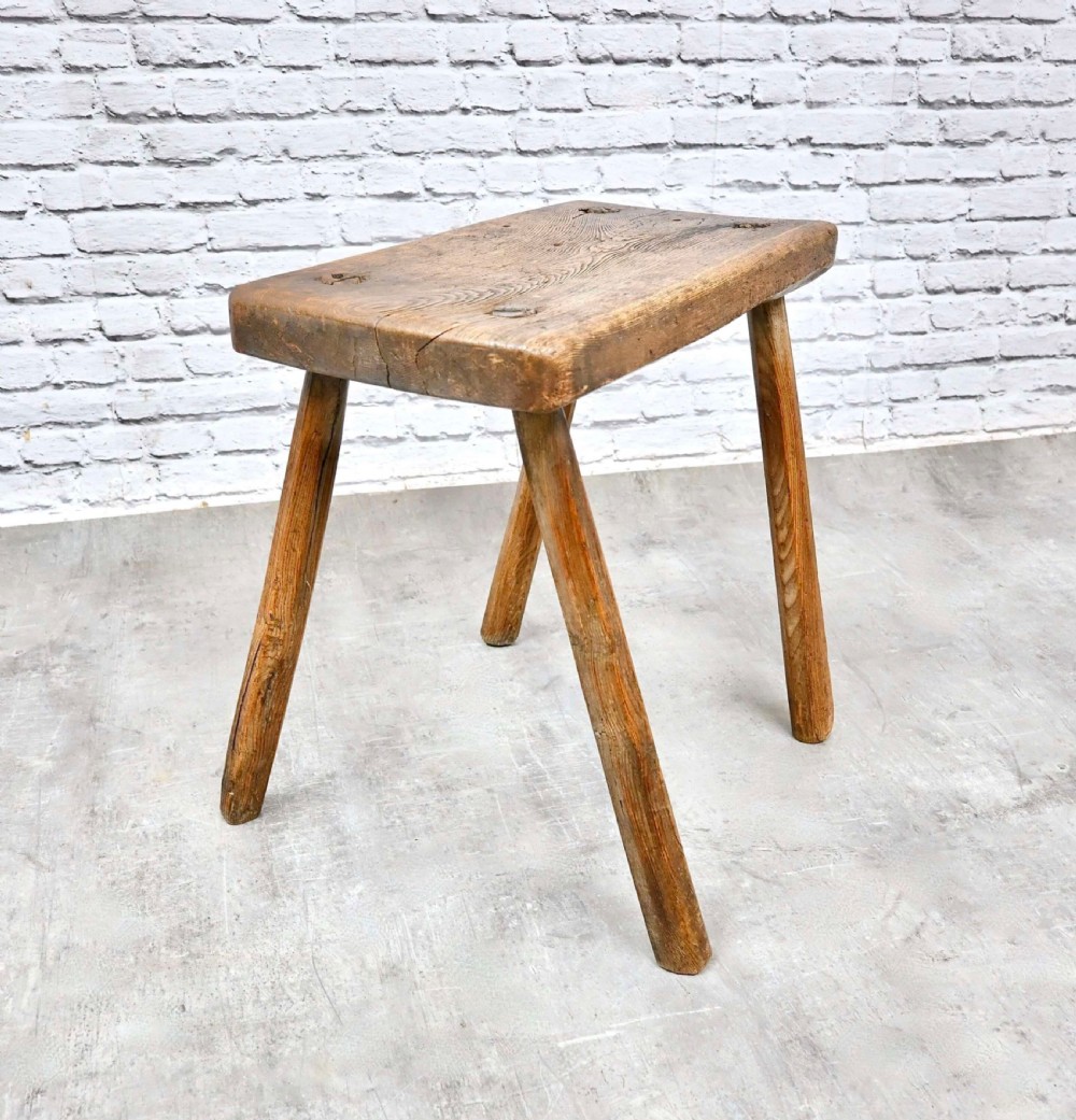 Georgian Vernacular Stool