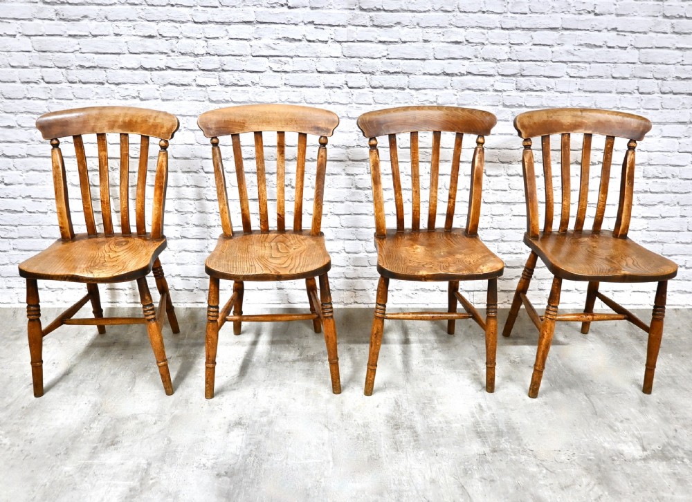 Set 4 Lathback Farmhouse Kitchen Chairs View II