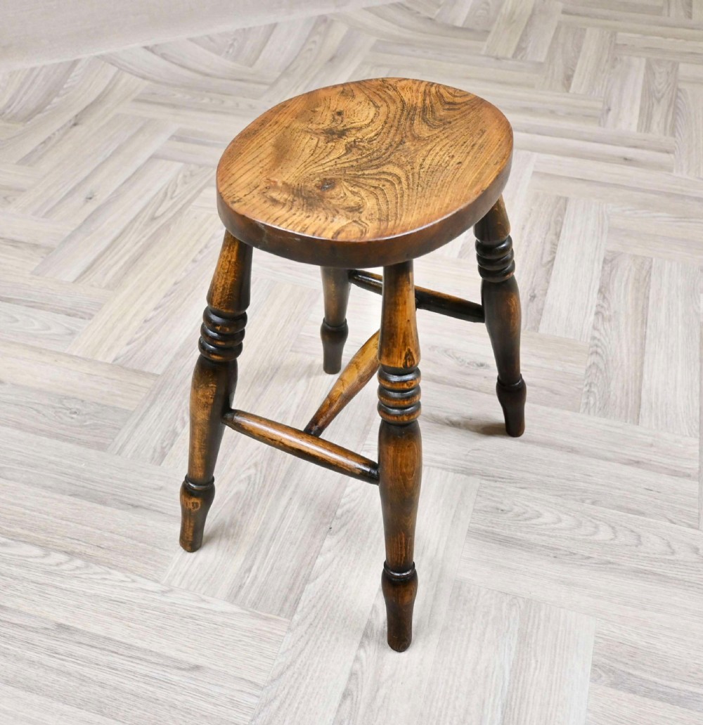 Windsor Country Stool
