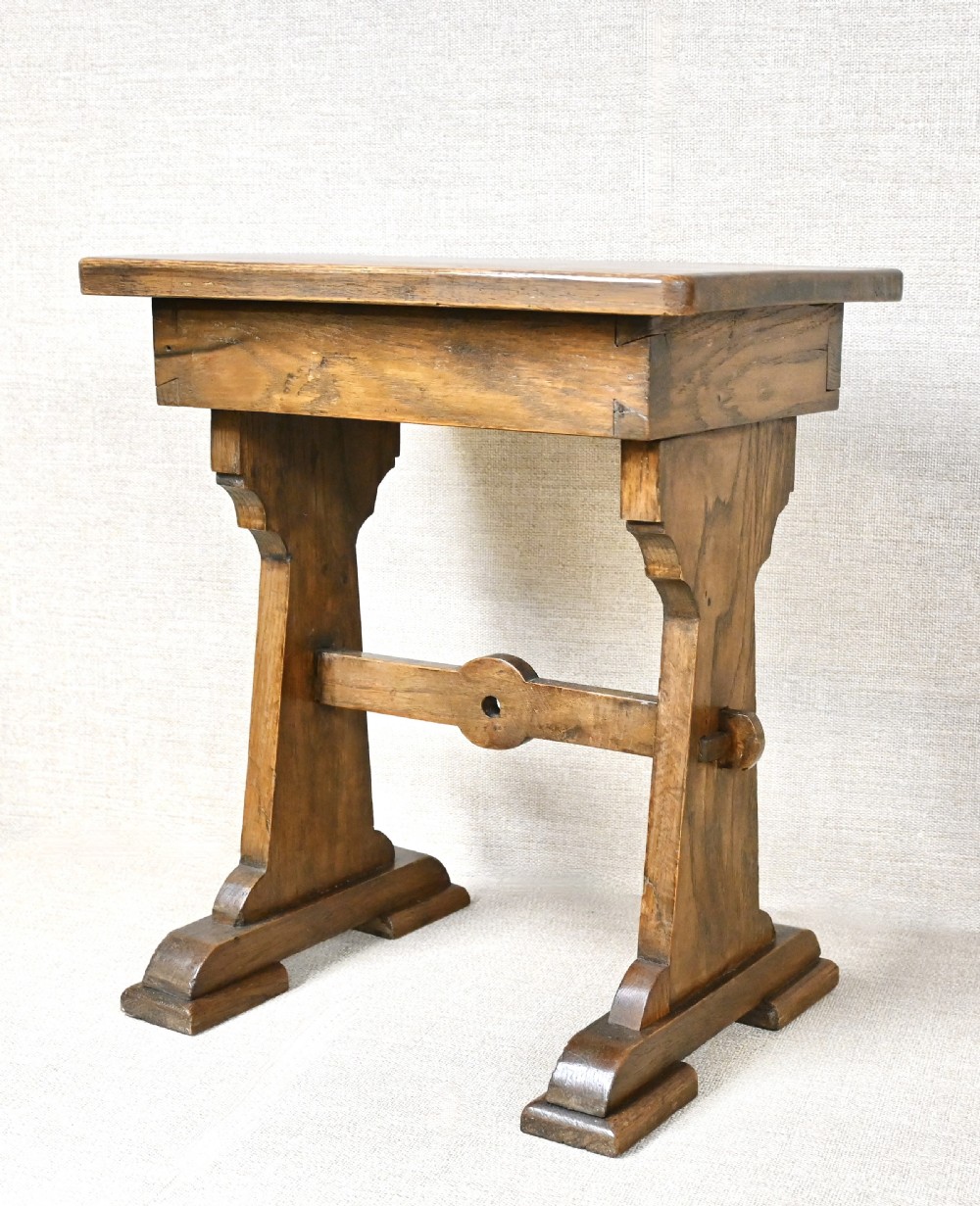 oak Bench Stool View II