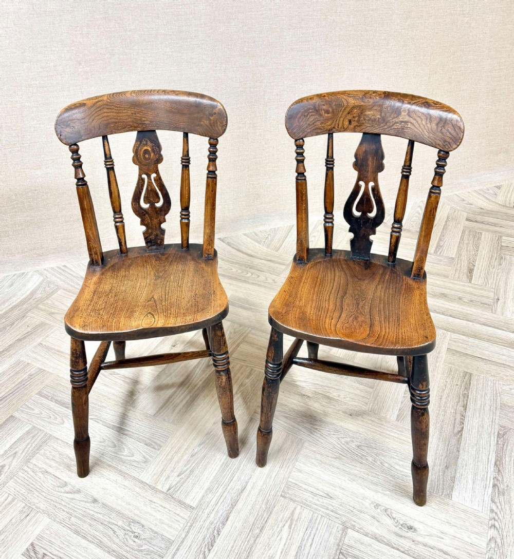 Pr Windsor Lyreback Kitchen Chairs
