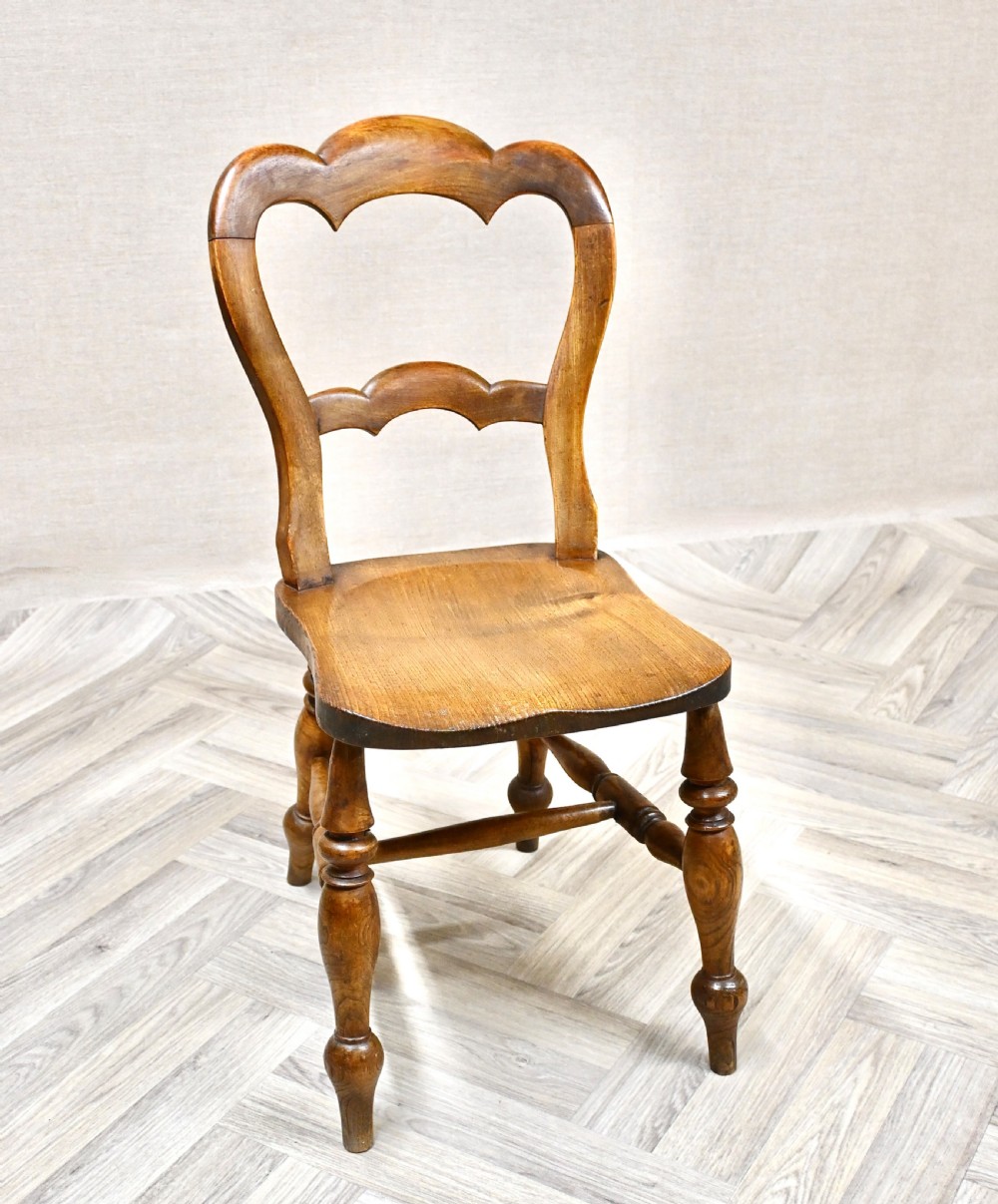 Set 4 Windsor Kitchen Dining Chairs View IV