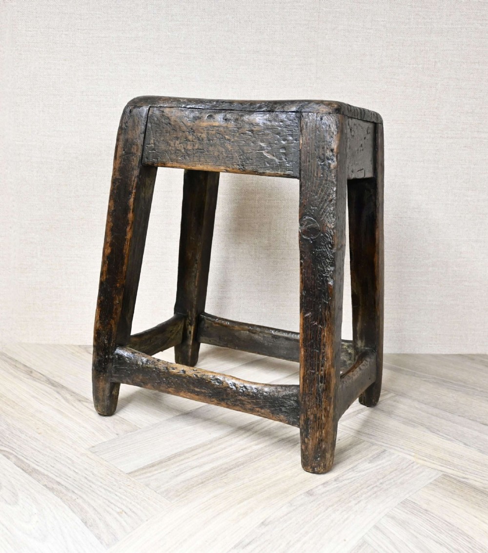 Carpenter's Bench Seat